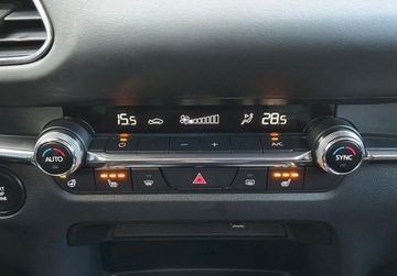 Mazda CX-30 2.0 Skyactiv-G 122KM 2021 Mazda CX-30 Hikari, ACC, Kamera, GPS, HUD, Bezwypadkowy, Rozpoznawanie zna, zdjęcie 24