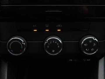 Skoda Octavia III Kombi Facelifting 1.6 TDI 115KM 2017 Skoda Octavia 1.6 TDI, Salon Polska, Klima, zdjęcie 12