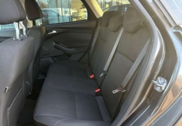 Ford Focus III Kombi Facelifting 1.5 EcoBoost 150KM 2017 Ford Focus 1.5 EcoBoost 150KM SYNC EDITION SalonPL Grzana szyba czujniki, zdjęcie 15
