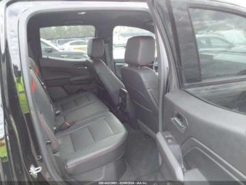 Chevrolet 2023 Chevrolet Colorado Short Box Z71 2023 2.7 Benzyna 310KM, zdjęcie 12