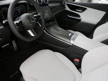 Mercedes GLC C254/X254 2025 MERCEDES-BENZ GLC 200 d 4-Matic AMG Line 2.0 (163KM) 2025, zdjęcie 6