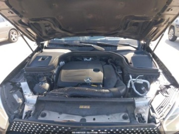 Mercedes GLC C254/X254 2022 Mercedes-Benz GLC 300 2022 2.0 Benzyna 255KM, zdjęcie 8