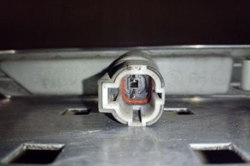 PRAVÝ SMĚROVKA BLATNÍKU KIA SOUL II (PS) 923022K0 1.6L DIESEL 94KW