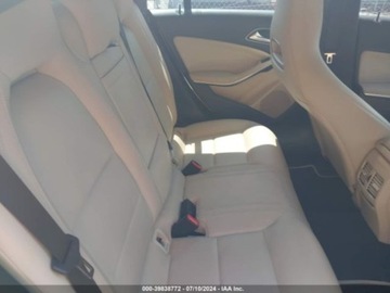 Mercedes CLA C117 2018 Mercedes-Benz CLA 2018 Mercedes-Benz CLA CLA 250 4MATIC Coupe 2.0 Benzyna, zdjęcie 7