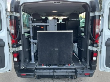 Opel Vivaro B Kombi Extra Long H1 2,9t 1.6 BiTurbo 125KM 2018 Opel Vivaro niepełnosprawnych rampa inwalida, zdjęcie 2