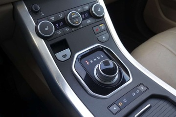 Land Rover Range Rover Evoque I SUV 5d Facelifting 2.0D TD4 150KM 2016 Land Rover Range Rover Evoque Kamera, Tempomat, Panorama, Automat 9-biegow, zdjęcie 12