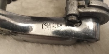 Переключатель передач Simplex JUY 543 из коллекции позволяет избежать заеданий