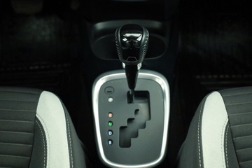 Toyota Yaris III Hatchback 5d Facelifting Hybrid 100KM 2016 Toyota Yaris 1.5 Hybrid, Salon Polska, Automat, zdjęcie 14