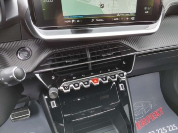 Peugeot 2008 II SUV 1.2 PureTech 130KM 2021 Peugeot 2008 GT Automat Navi Panorama Elektryka Full LED Sensor PDC Alu 1.2, zdjęcie 22