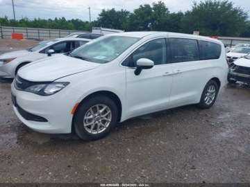 Chrysler Voyager V 2023 Chrysler Voyager Lx fwd 3.6 Benzyna 287KM, zdjęcie 2