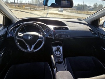 Honda Civic VIII Hatchback 5d 1.4 i 83KM 2007 HONDA CIVIC UFO 1.4 B+LPG Sekwencja – 83KM - KAMERA – SUPER STAN - OKAZJA!, zdjęcie 27