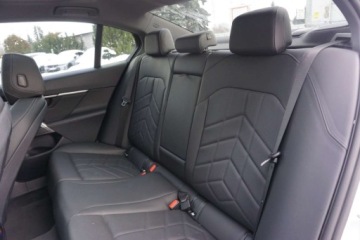 BMW Seria 5 G90-91 2023 BMW Seria 5 1rej. 2024 sDrive PHEV 2.0 Hybryda 190KM, zdjęcie 10