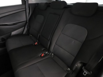 Hyundai Tucson III SUV Facelifting 1.6 GDi 132KM 2019 Hyundai Tucson klima auto kamera i czujniki, zdjęcie 16