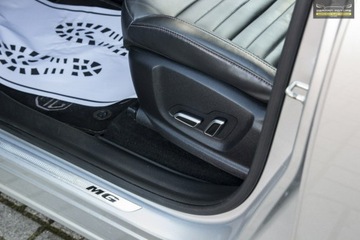 MG 2022 MG EHS Luxury / Panoramadach / Ledy / Kamera, zdjęcie 26