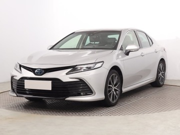 Toyota Camry IX Sedan 2.5 Hybrid Dynamic Force 218KM 2021 Toyota Camry 2.5 Hybrid, Salon Polska, zdjęcie 1