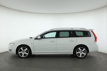 Volvo V70 III Kombi Facelifting 2.0 D4 DRIVE-E 181KM 2014 Volvo V70 D4, 178 KM, Skóra, Navi, Xenon, zdjęcie 2