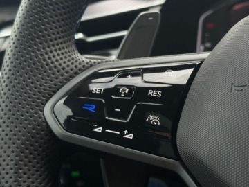 Volkswagen Arteon Shooting Brake R 2.0 TSI 320KM 2023 Volkswagen Arteon Shooting Brake 2.0 TSI R 320KM 4Motion, FULL LED Matrix,, zdjęcie 16