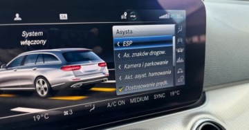 Mercedes Klasa E W213 Kombi 2.0 300d 245KM 2019 Mercedes-Benz Klasa E 2.0D 245KM przeb.143tys ful opcja zarejestrowany 2.0, zdjęcie 8