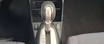 Honda Insight 2011 Honda Insight Honda Insight 1.3 IMA Elegance 1.3 Hybryda 98KM, zdjęcie 13