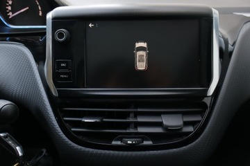 Peugeot 2008 I SUV Facelifting 1.2 PureTech 110KM 2017 Peugeot 2008 1.2 PureTech, Salon Polska, zdjęcie 15