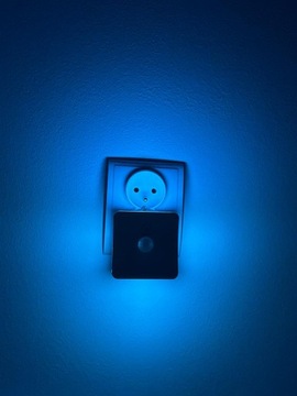 КОМПЛЕКТ 2x Ночник, датчик движения и сумерек АВТОМАТИЧЕСКИЙ СВЕТ