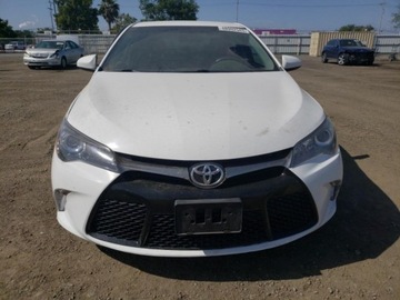 Toyota Camry VIII 2.5 VVT-i 178KM 2017 Toyota Camry TOYOTA CAMRY LE, 2017r., 2.5L, zdjęcie 4