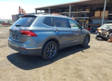 Volkswagen Tiguan II 2023 Volkswagen Tiguan 2023r., 2.0t Se, 2L, od ubezpieczalni 2.0 Benzyna 187KM, zdjęcie 4