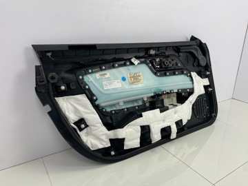 Обивка правой дверной панели Ford Mustang VI 2015+ США