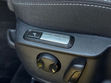 Volkswagen Passat B8 Variant Facelifting 2.0 TDI SCR 150KM 2022 Volkswagen Passat 2.0 TDI EVO Business DSG, FV23, Serwis ASO, Gwarancja., zdjęcie 18