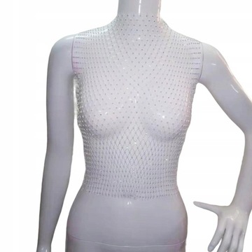 Сетчатый дизайн без рукавов с вырезом.