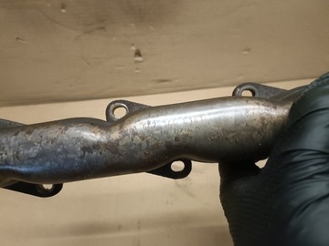 KOLEKTOR VÝFUKOVÝ LEVÝ MERCEDES W221 A6421400161