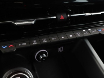 Alfa Romeo Tonale SUV PHEV 1.3 PHEV Q4 280KM 2022 Alfa Romeo Tonale PHEV 4x4 full LED skóra virtual, zdjęcie 29