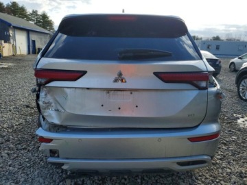 Mitsubishi Outlander III 2022 Mitsubishi Outlander 2022r., Se, 2.5L, od ubezpieczalni 2.5 Benzyna 181KM, zdjęcie 4
