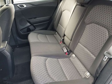 Kia Ceed III Kombi 1.4 T-GDi 140KM 2019 Kia Ceed 1.4 T-GDI 140KM AutomatKameraCzujniki parkowaniaSalon PL 1.4, zdjęcie 21