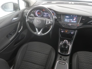 Opel Astra K Hatchback 5d 1.4 Turbo 150KM 2017 Opel Astra 1.4 T, Klima, Klimatronic, Tempomat, zdjęcie 6