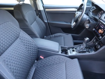 Skoda Superb III Liftback 1.8 TSI 180KM 2017 Skoda Superb 1.8 TSI, Salon Polska, 1. Właściciel, zdjęcie 8