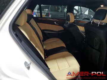 Mercedes Klasa E W212 2014 Mercedes-Benz Klasa E _E63_AMG_4Matic_V8_5.5 L_577 km_2014r 5.5 Benzyna, zdjęcie 8