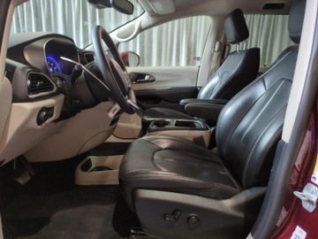 Chrysler Pacifica II 2022 Chrysler Pacifica 2022, 3.6L, TOURING L, od ubezpieczalni, zdjęcie 7