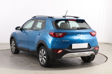 Kia Stonic Crossover Facelifting 1.0 T-GDI MHEV  120KM 2021 Kia Stonic 1.0 T-GDI, Salon Polska, Serwis ASO, zdjęcie 3