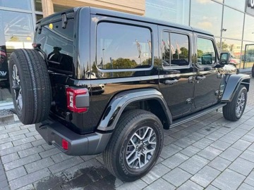 Jeep Wrangler IV 80th Anniversary 2d  Seria 6 2.0 GME Turbo 272KM 2024 Jeep Wrangler Sahara GME 2.0 Turbo 272KM AT 4WD, zdjęcie 3