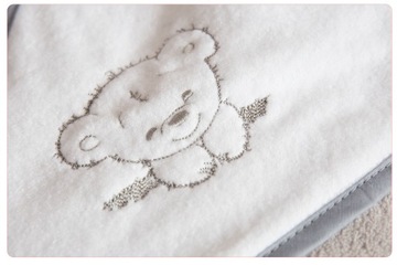 КУПАЛЬНИК С КАПЮШОНОМ ПОЛОТЕНЦЕ 100х100 ХЛОПОК BABYMAM