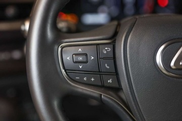 Lexus UX 2023 Lexus UX 200 GPF Pure 2WD 2.0 Benzyna 171KM, zdjęcie 23