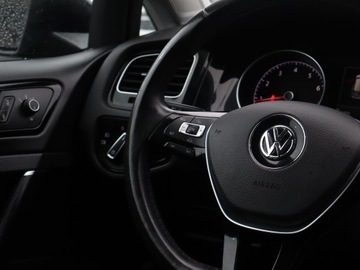 Volkswagen Golf VII Hatchback 3d 1.4 TSI BlueMotion Technology 125KM 2016 VW Golf 1.4 TSI, Salon Polska, Xenon, Bi-Xenon, zdjęcie 20