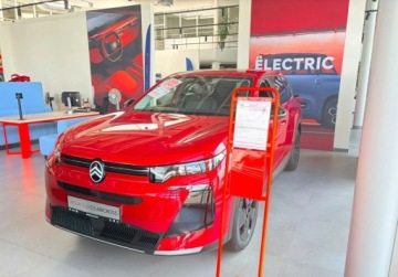 Citroen C5 Aircross I SUV Facelifting 1.2 MHEV 136KM 2026 Citroen C5 Aircross Hybryda 145 KM, Elektryczna klapa bagaznika, Podgrzewa