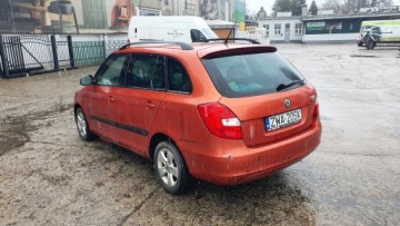Skoda Fabia II Kombi 1.6 i 16V 105KM 2009 SKODA FABIA II AUTOMAT Combi (545) 1.6 105 KM, zdjęcie 1
