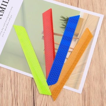 Светоотражающие наклейки на бампер автомобиля