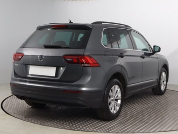 Volkswagen Tiguan II SUV 1.5 TSI EVO 150KM 2020 VW Tiguan 1.5 TSI, Salon Polska, 1. Właściciel, zdjęcie 4