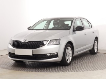 Skoda Octavia III Liftback Facelifting 1.5 TSI ACT 150KM 2019 Skoda Octavia 1.5 TSI, Salon Polska, Klima, zdjęcie 1