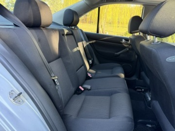 Volkswagen Bora Sedan 1.6 16V 105KM 2003 Volkswagen Bora Manual | Krajowy| Po rozrządzie |, zdjęcie 30