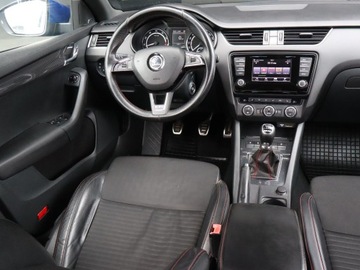 Skoda Octavia III RS Kombi 2.0 TSI 220KM 2013 Skoda Octavia RS 2.0 TSI, Skóra, Navi, Xenon, zdjęcie 6